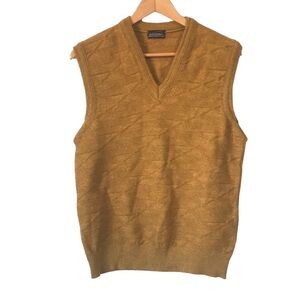 Vintage Cooper yellow knit sweater vest size Large